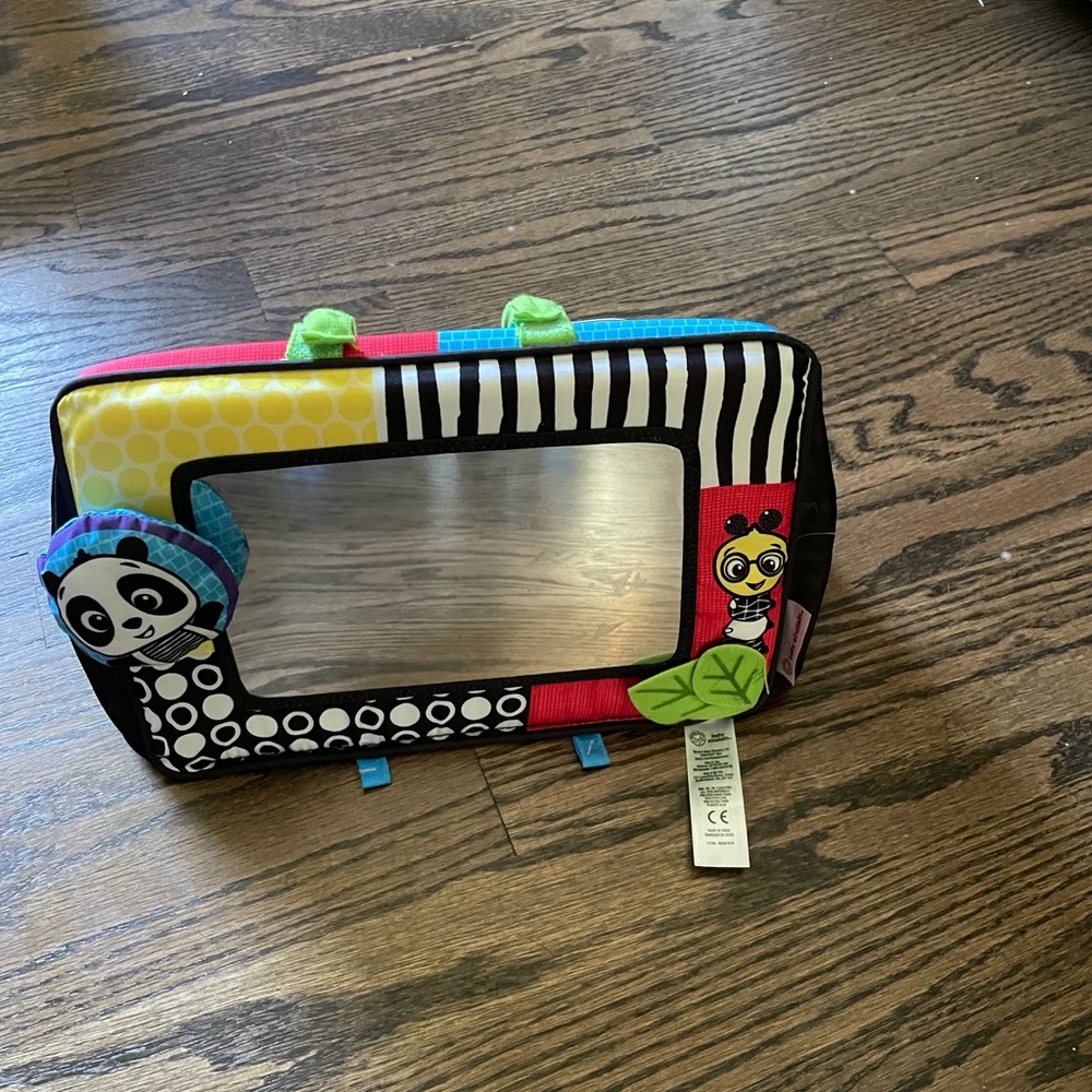 Toy mirror